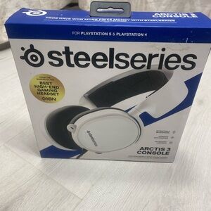 SteelSeries Arctis 3 Over-Ear Headphones - Classic White